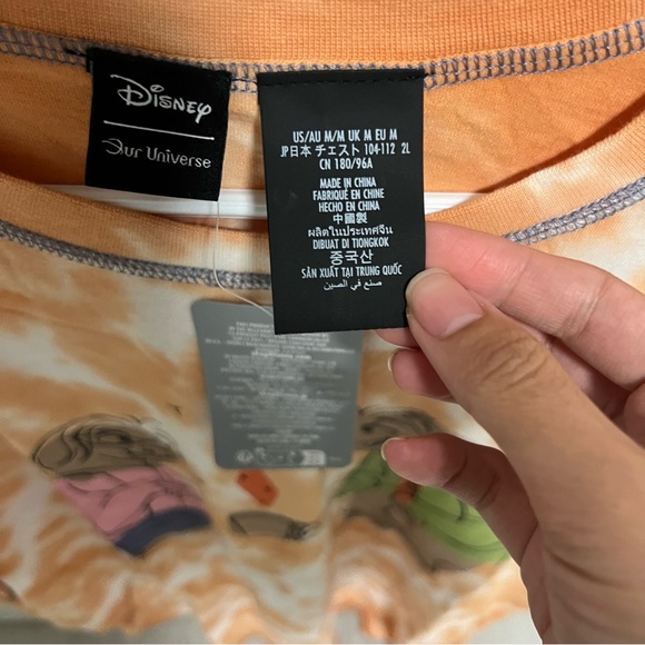 NWT🆕Disney Zootopia Sloths T-Shirt - Picture 6 of 9